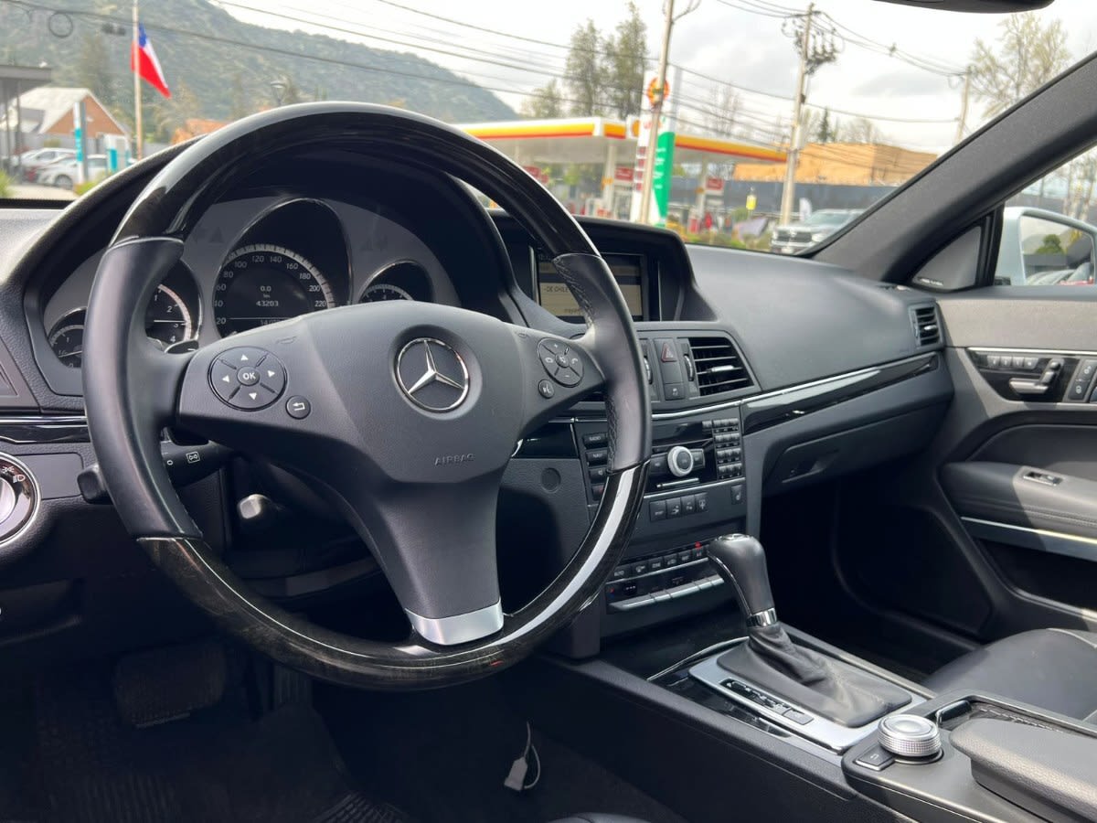 Mercedes-Benz E500 Coupe año 2011