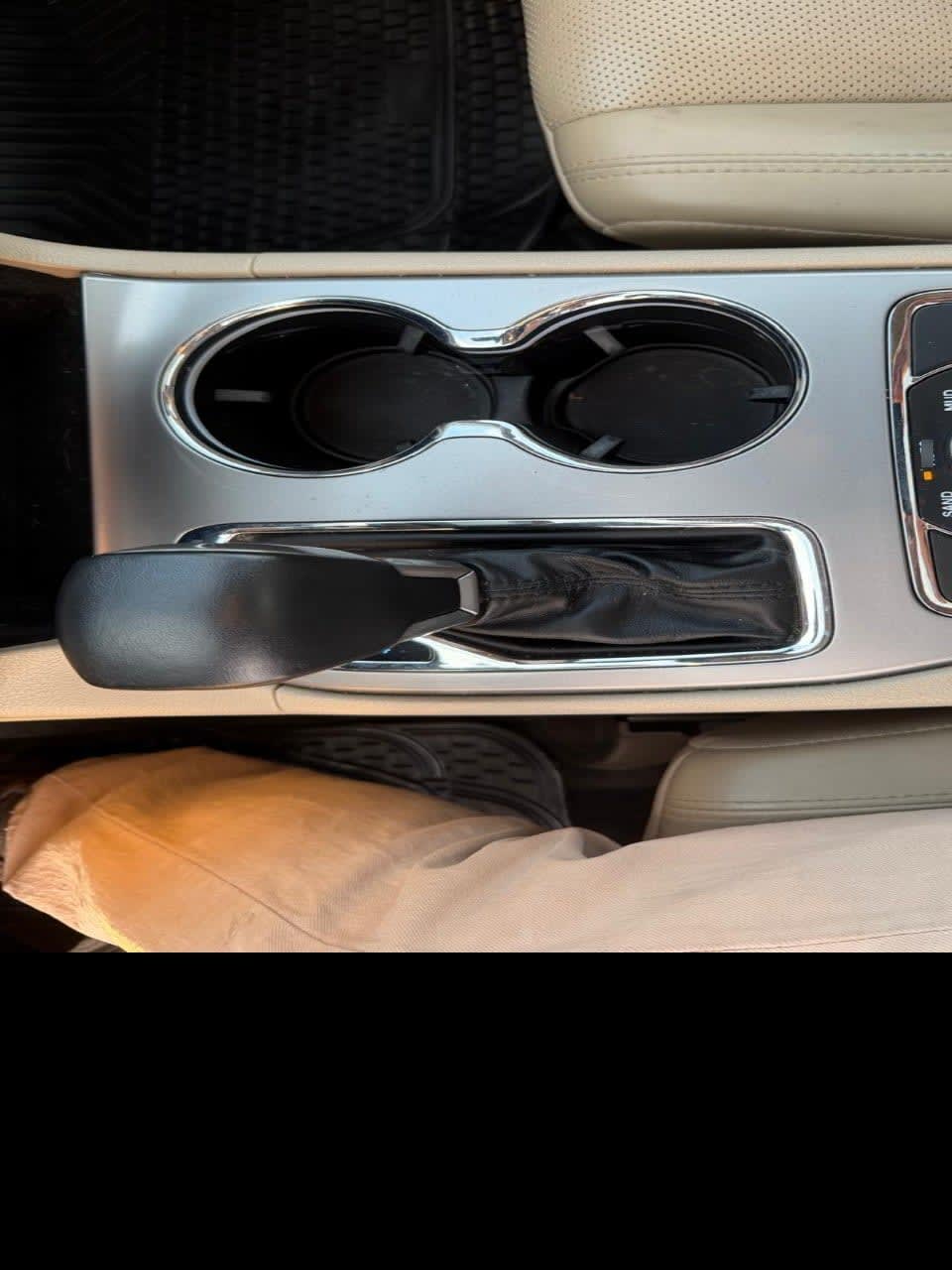 Jeep Grand Cherokee Limited 3.6 4x4 At8 año 2022