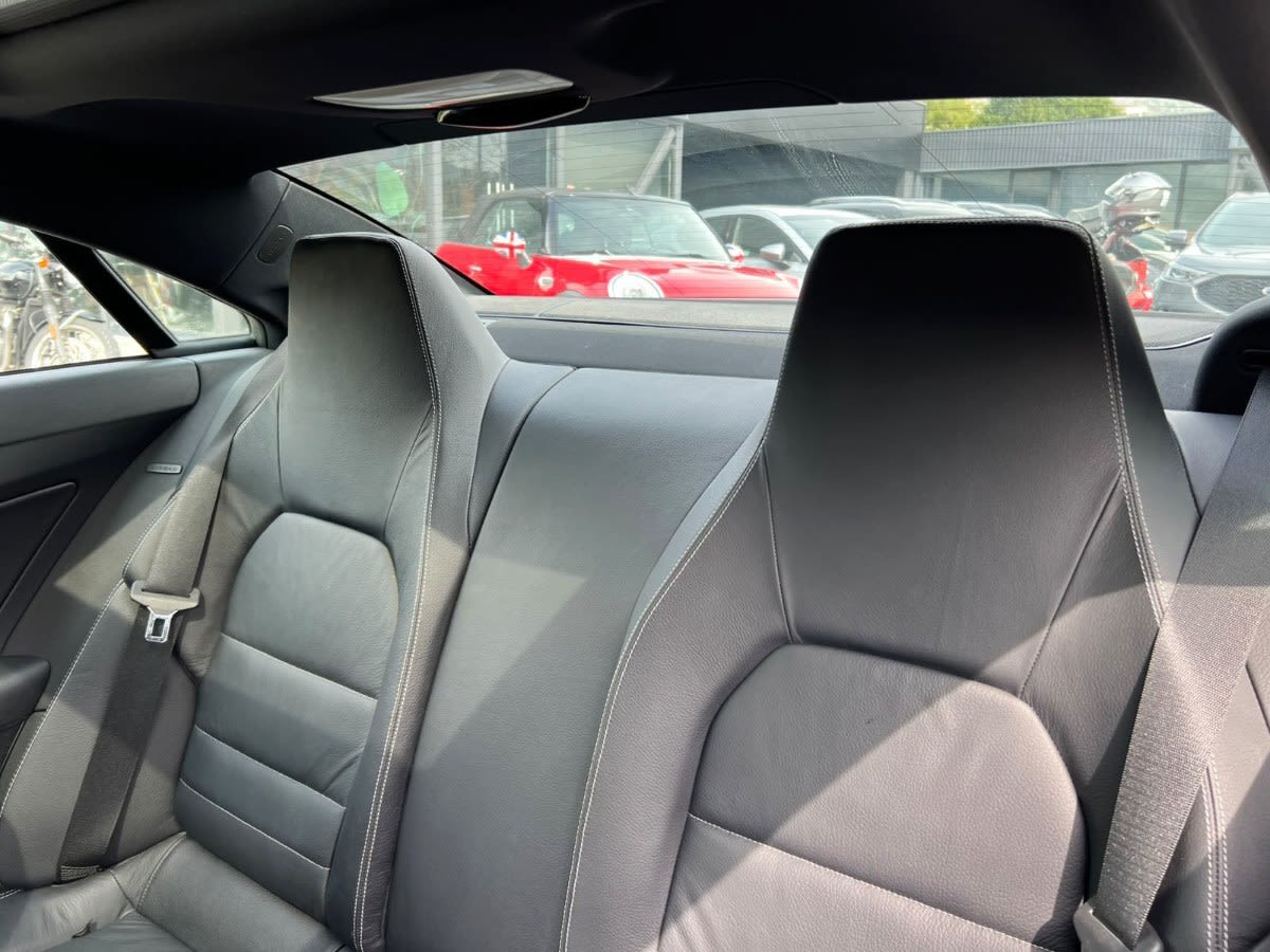 Mercedes-Benz E500 Coupe año 2011
