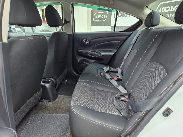 Nissan Versa 1.6 Sense Mt año 2015