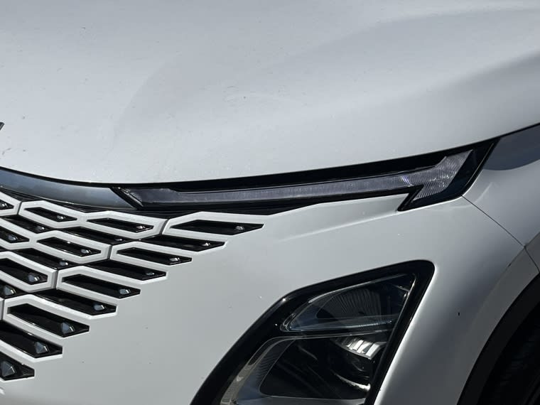 Omoda C5 Luxury 1.5 Cvt año 2026