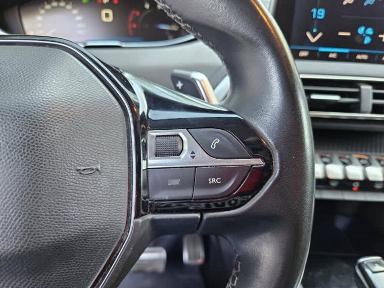 Peugeot 3008 1.5 Active At Diesel año 2019