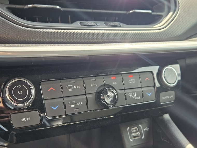 Jeep Compass Sport 4x2 1.3 Aut año 2026