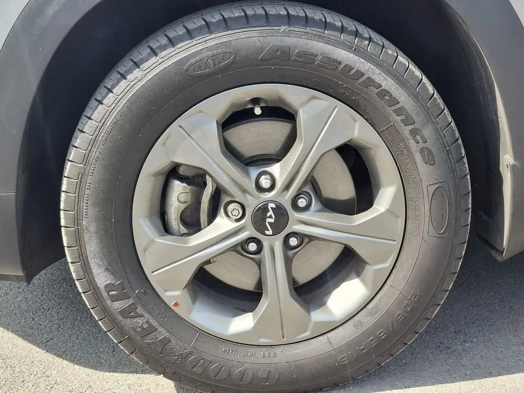 Kia Seltos 1.6 Ex 4x2 5p año 2023