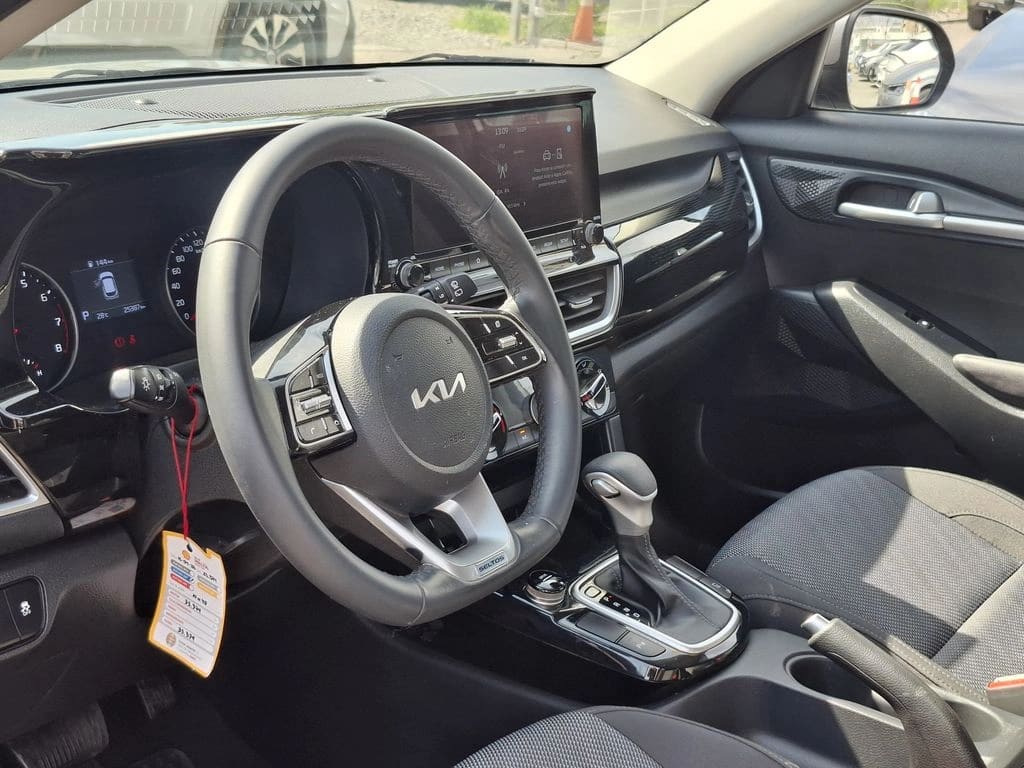 Kia Seltos 1.6 Ex 4x2 5p año 2023