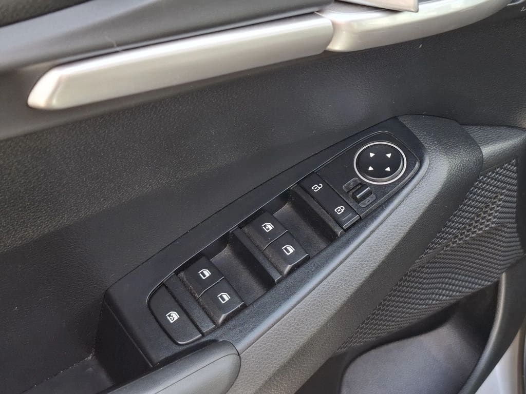 Kia Seltos 1.6 Ex 4x2 5p año 2023