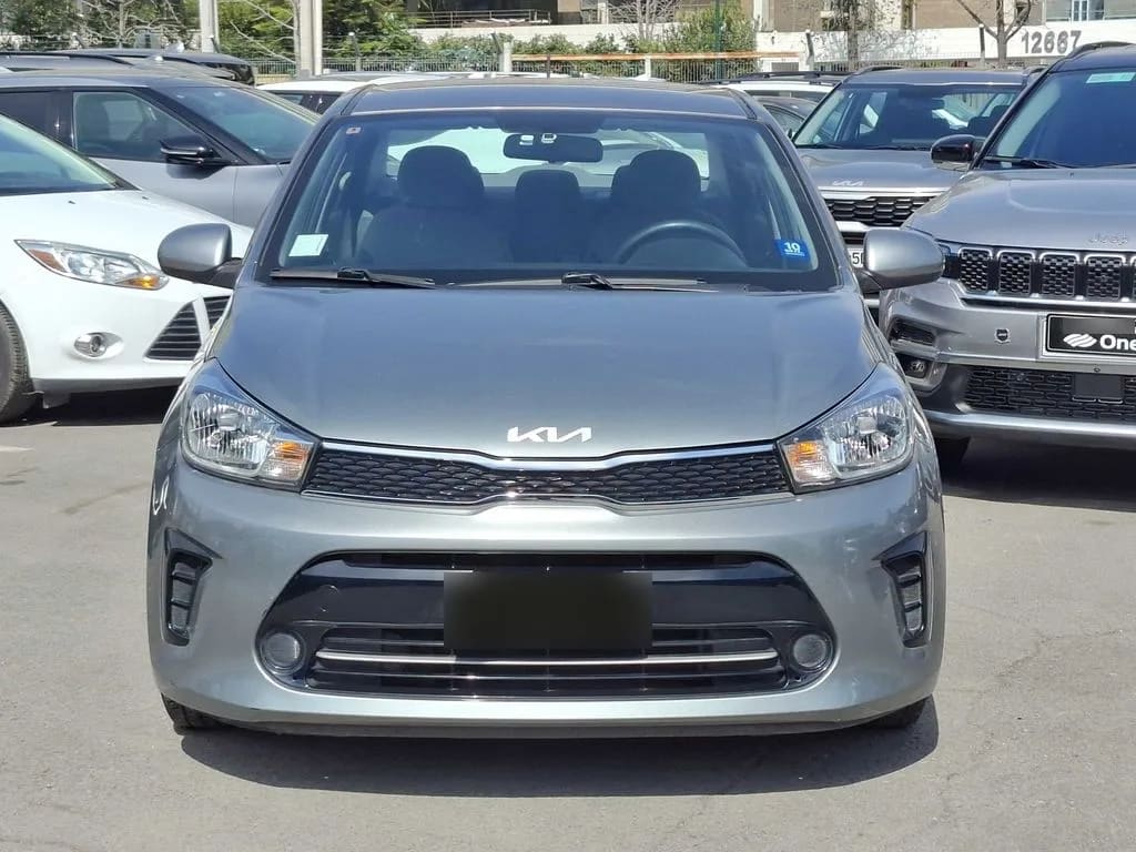Kia Soluto 1.4 año 2023