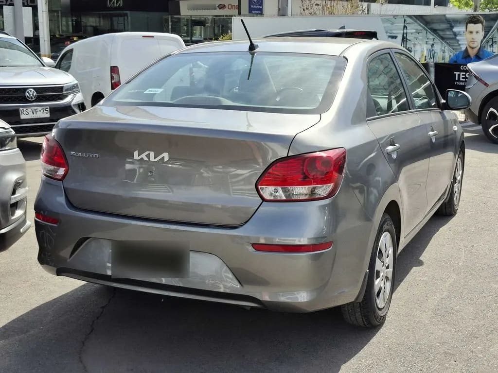 Kia Soluto 1.4 año 2023