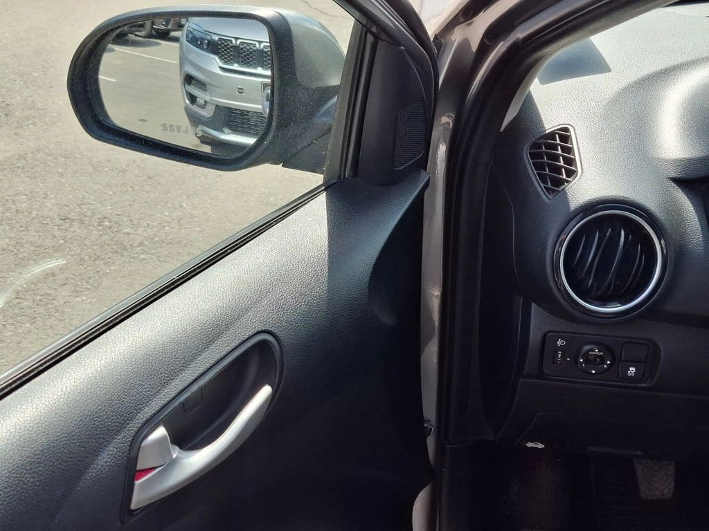 Kia Soluto 1.4 año 2023