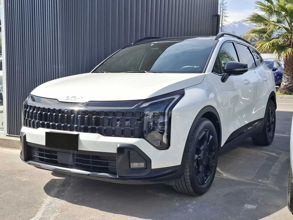 Kia Sportage X-Line Awd 1.6 At año 2025