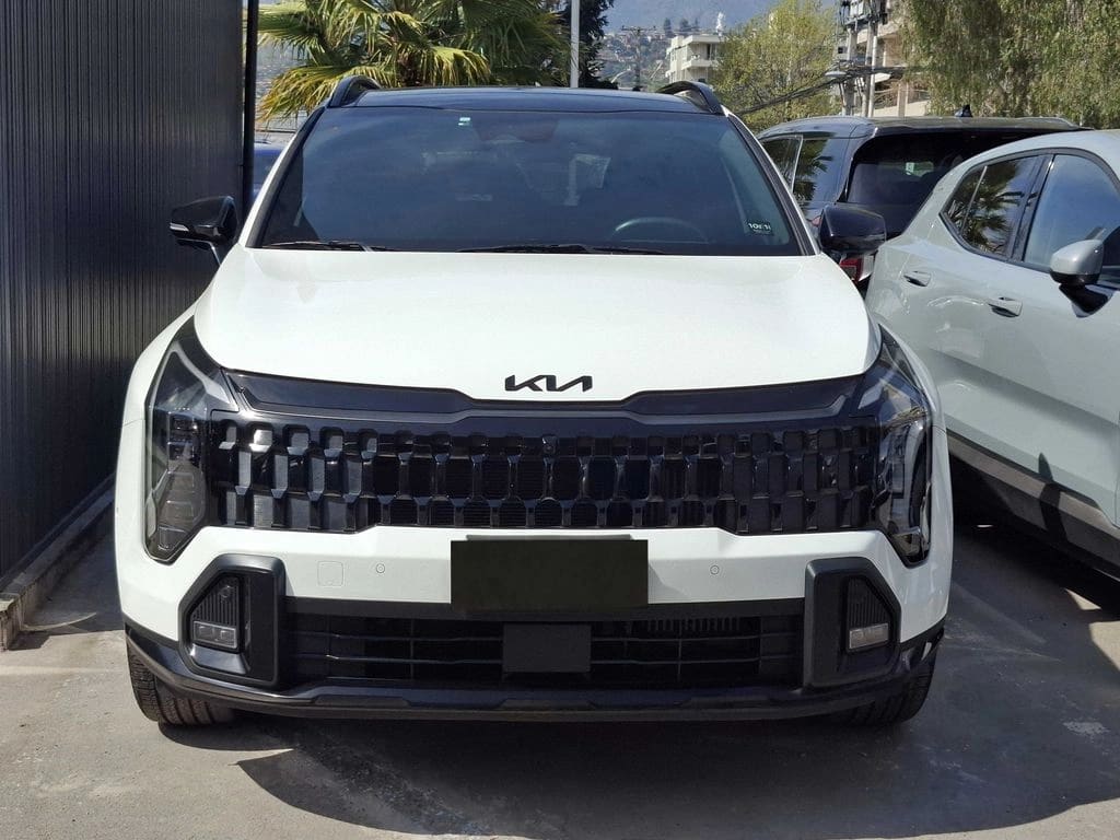 Kia Sportage X-Line Awd 1.6 At año 2025