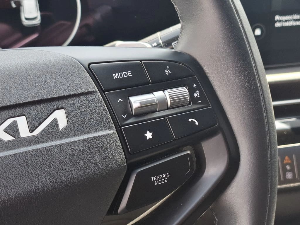 Kia Sportage X-Line Awd 1.6 At año 2025