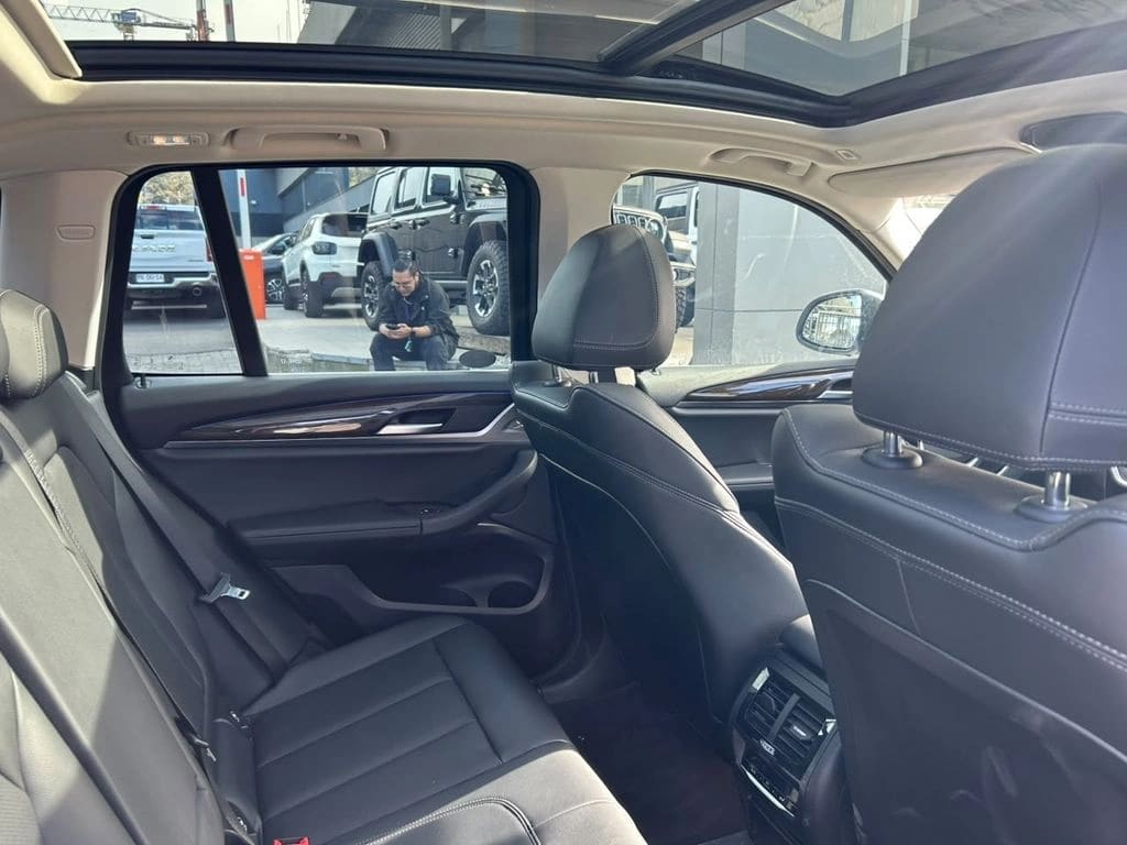 BMW X3 Sdrive 4x2 20i 2.0 At año 2022