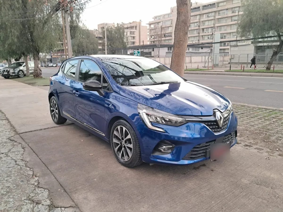 RENAULT CLIO 1.0 Zen Plus Mt año 2023