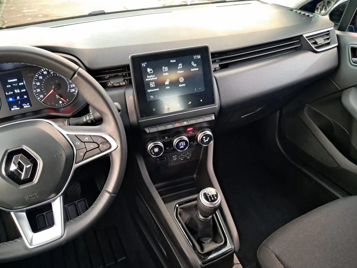 RENAULT CLIO 1.0 Zen Plus Mt año 2023