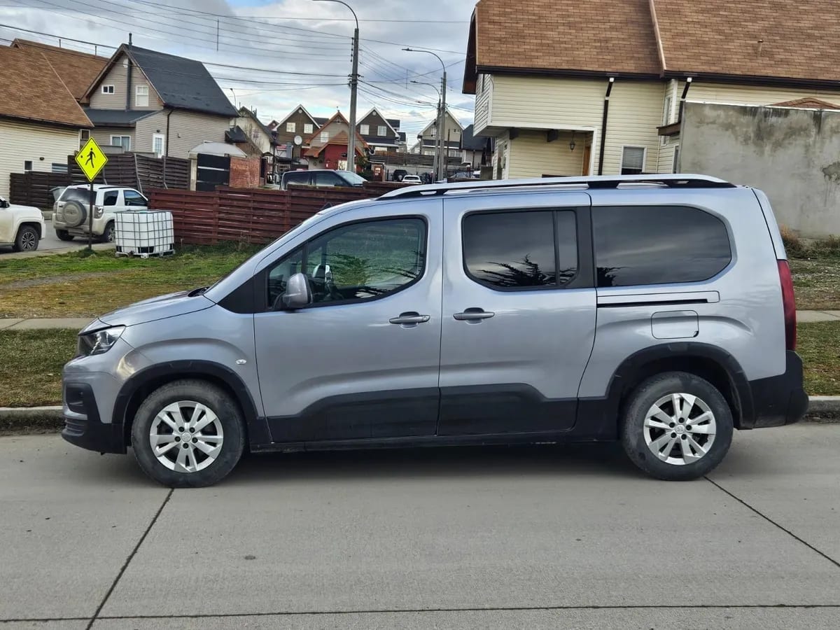 PEUGEOT RIFTER 1.6 Allure Bluehdi 100 Mt Diesel año 2020