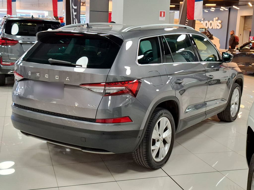 Skoda Kodiaq 2.0 Tsi Style 4x4 Dsg7 At 5p año 2024