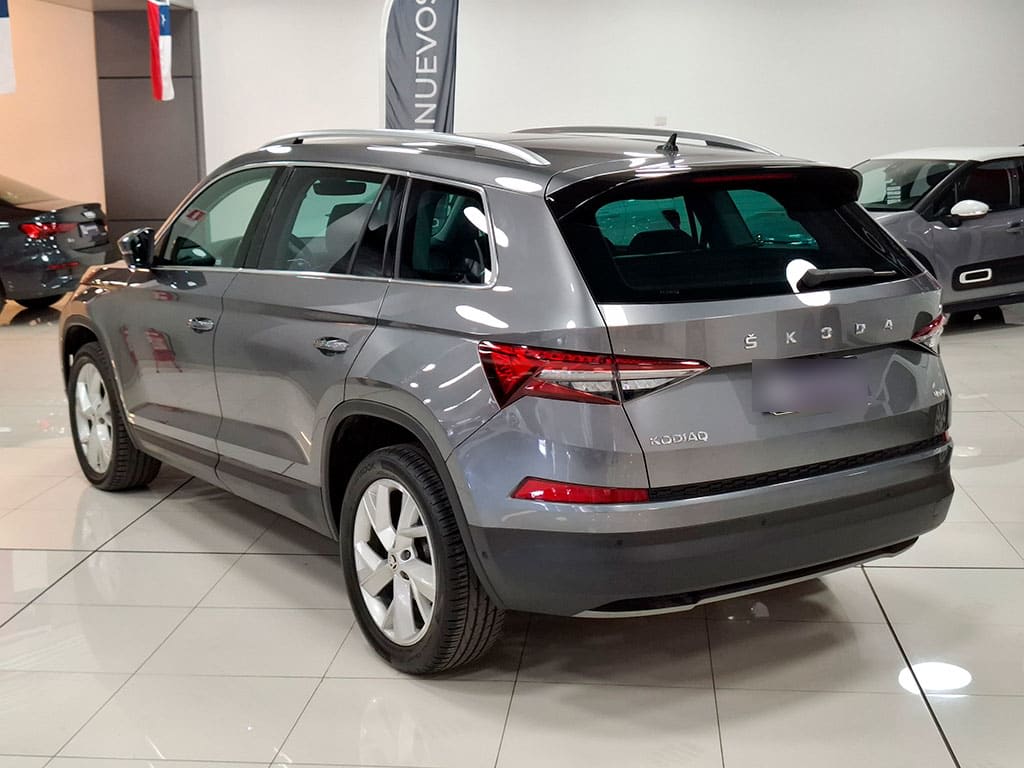 Skoda Kodiaq 2.0 Tsi Style 4x4 Dsg7 At 5p año 2024