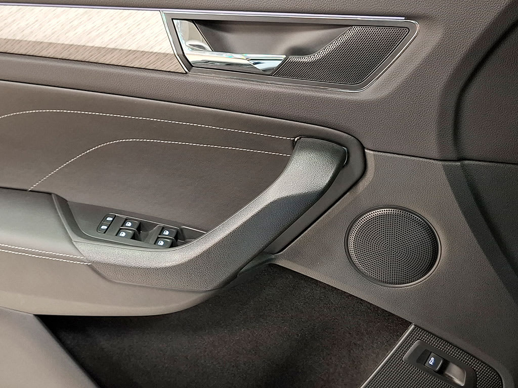 Skoda Kodiaq 2.0 Tsi Style 4x4 Dsg7 At 5p año 2024