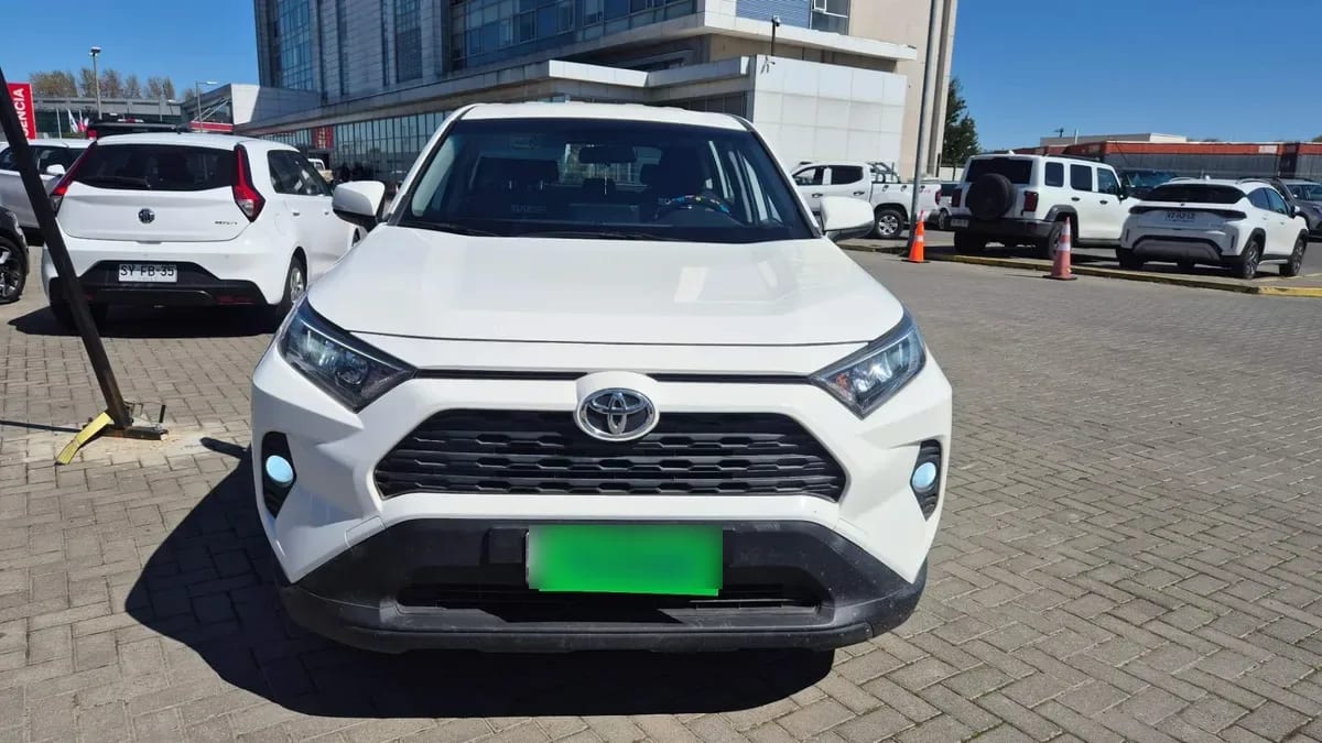 Toyota Rav 4 2.0 Le 4x2 Cvt At 5p año 2020