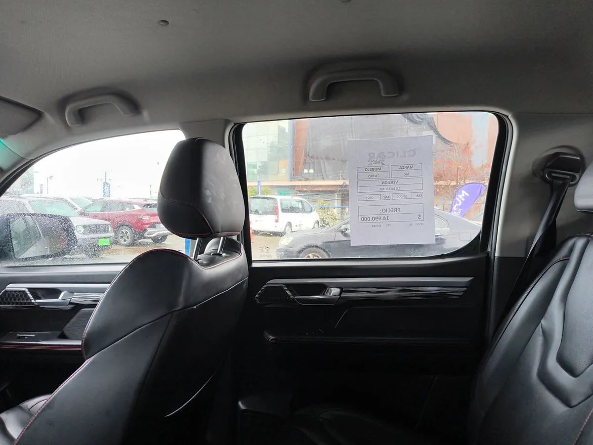JAC T8 2.0 Luxury 4x4 Diesel Mt 4p año 2023