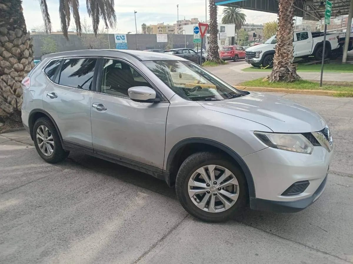 Nissan X-Trail 2.5 Sense 4x2 Cvt At 5p año 2018