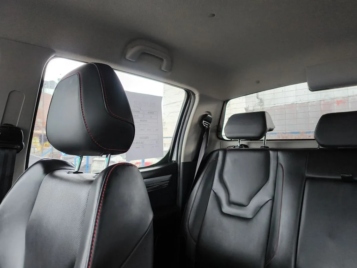 JAC T8 2.0 Luxury 4x4 Diesel Mt 4p año 2023
