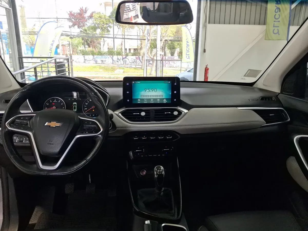 Chevrolet Captiva 1.5t Premier Fwd Mt 5p año 2023