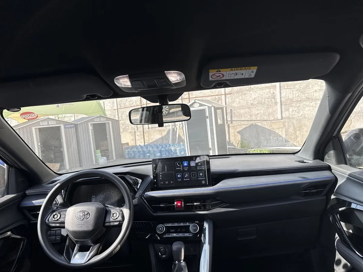 Toyota Yaris Cross 1.5 Xg 4x2 Cvt At 5p año 2025