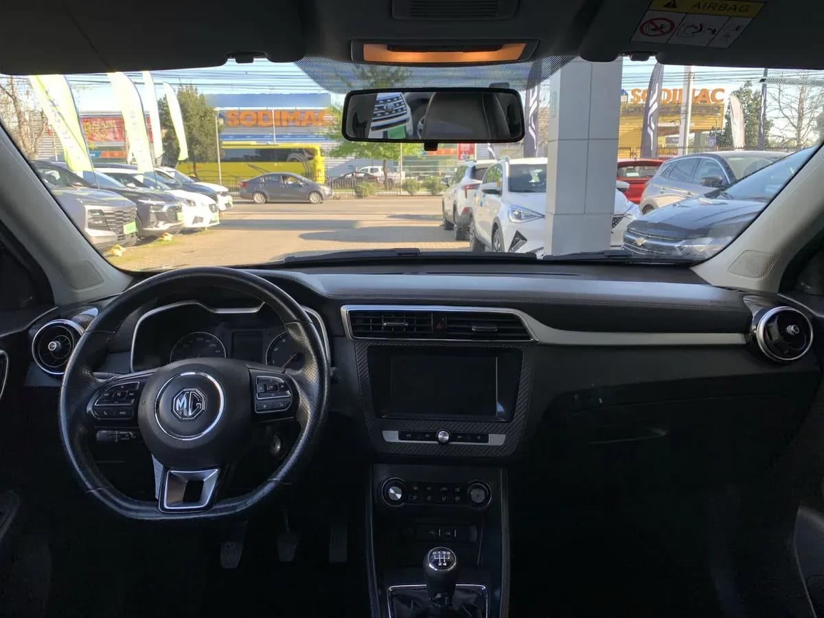 MG Mg Zs 1.5 Comfort 4x2 Mt 5p año 2022