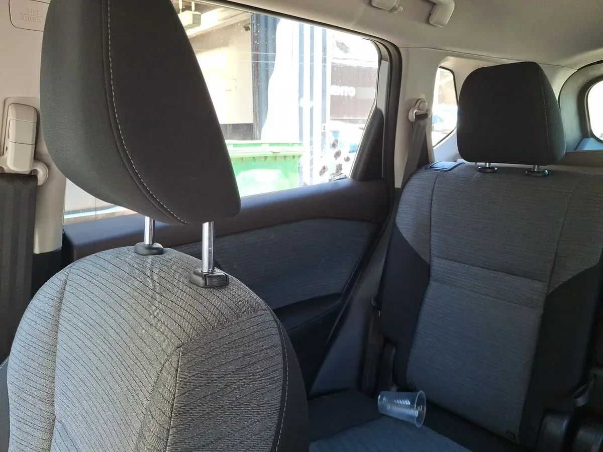 Nissan X-Trail 2.5 Sense 4x2 3row Cvt At 5p año 2024