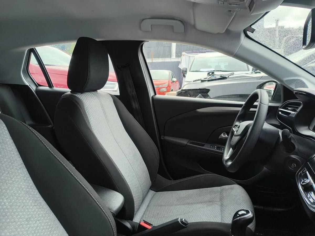 Opel Corsa 1.2 Edition 75hp 4x2 Mt5 5p año 2025