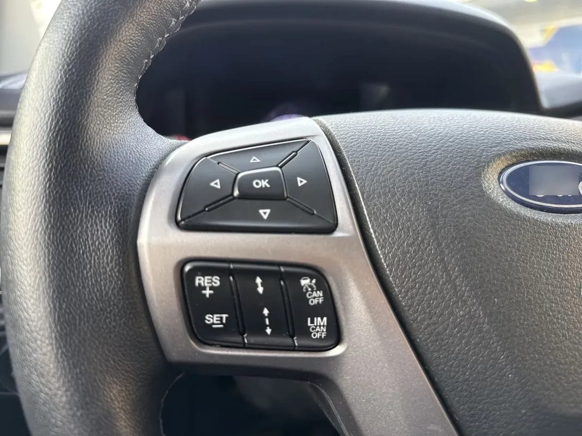 Ford Ranger 3.2 Ltd Euro 6 Diesel 4x4 Dob. Cab. At 4p año 2023