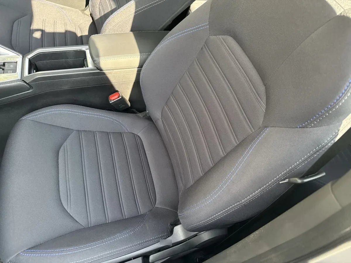 Toyota Yaris Cross 1.5 Xg 4x2 Cvt At 5p año 2025