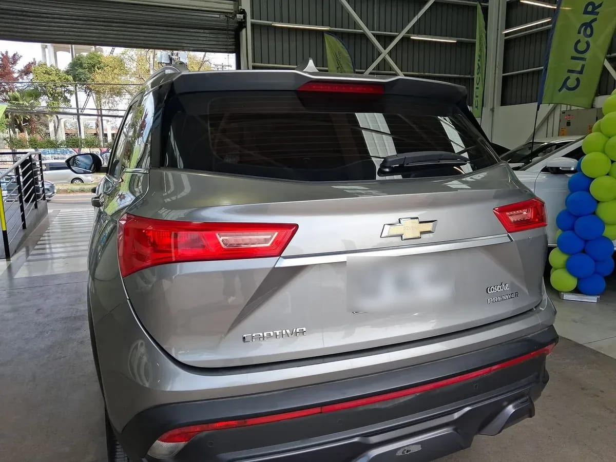 Chevrolet Captiva 1.5t Premier Fwd Mt 5p año 2023