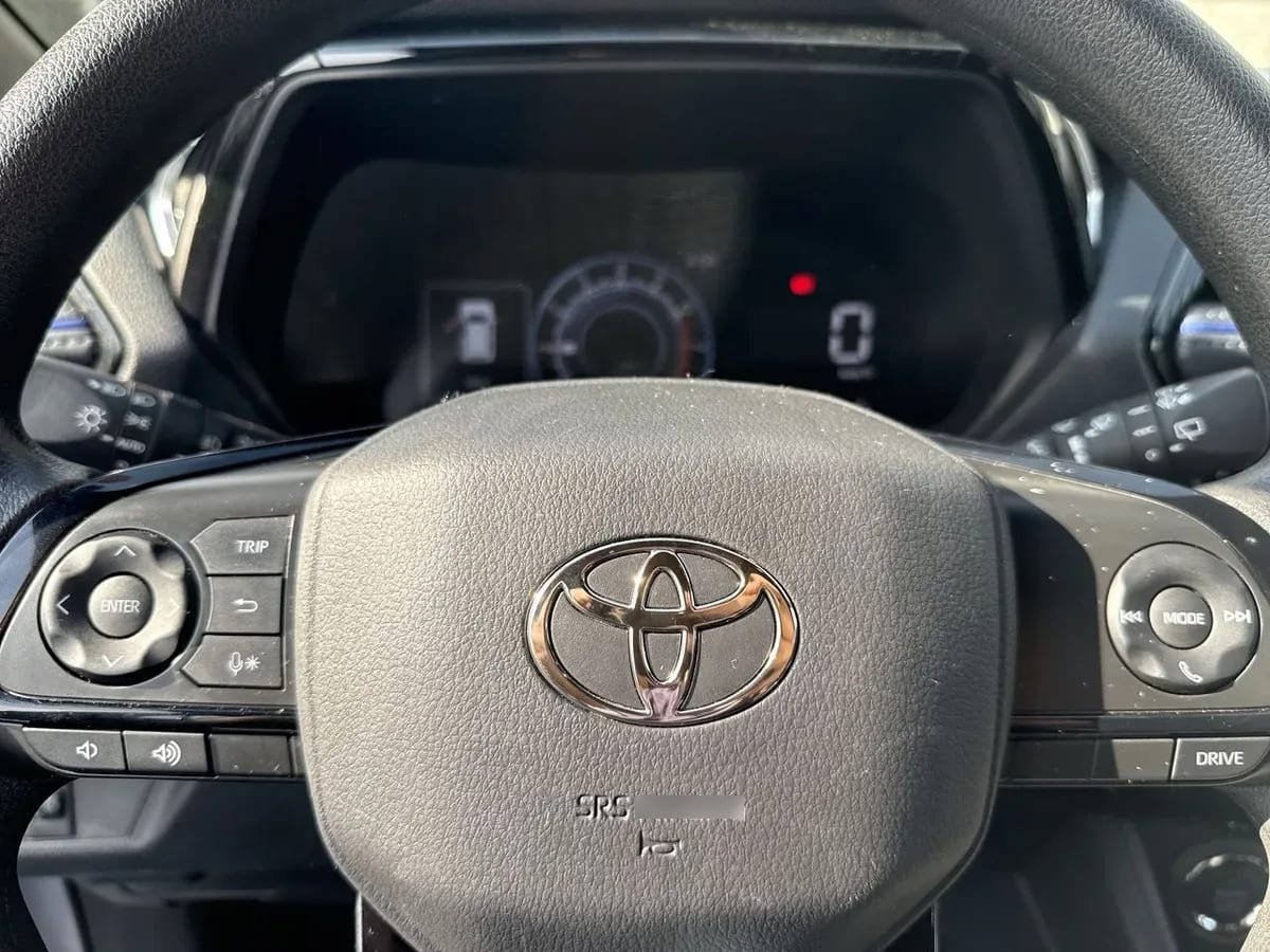 Toyota Yaris Cross 1.5 Xg 4x2 Cvt At 5p año 2025