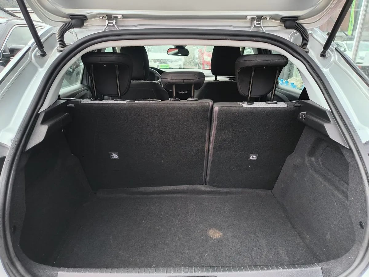 Opel Corsa 1.2 Edition 75hp 4x2 Mt5 5p año 2025
