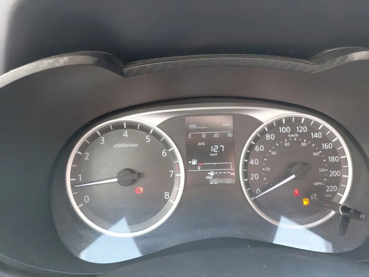 Nissan Versa 1.6 Sense 4x2 Mt 4p año 2021