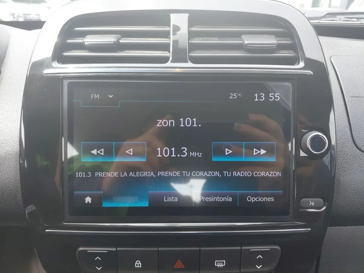 Renault Kwid 1.0 Intens 4x2 Hb Mt 5p año 2022