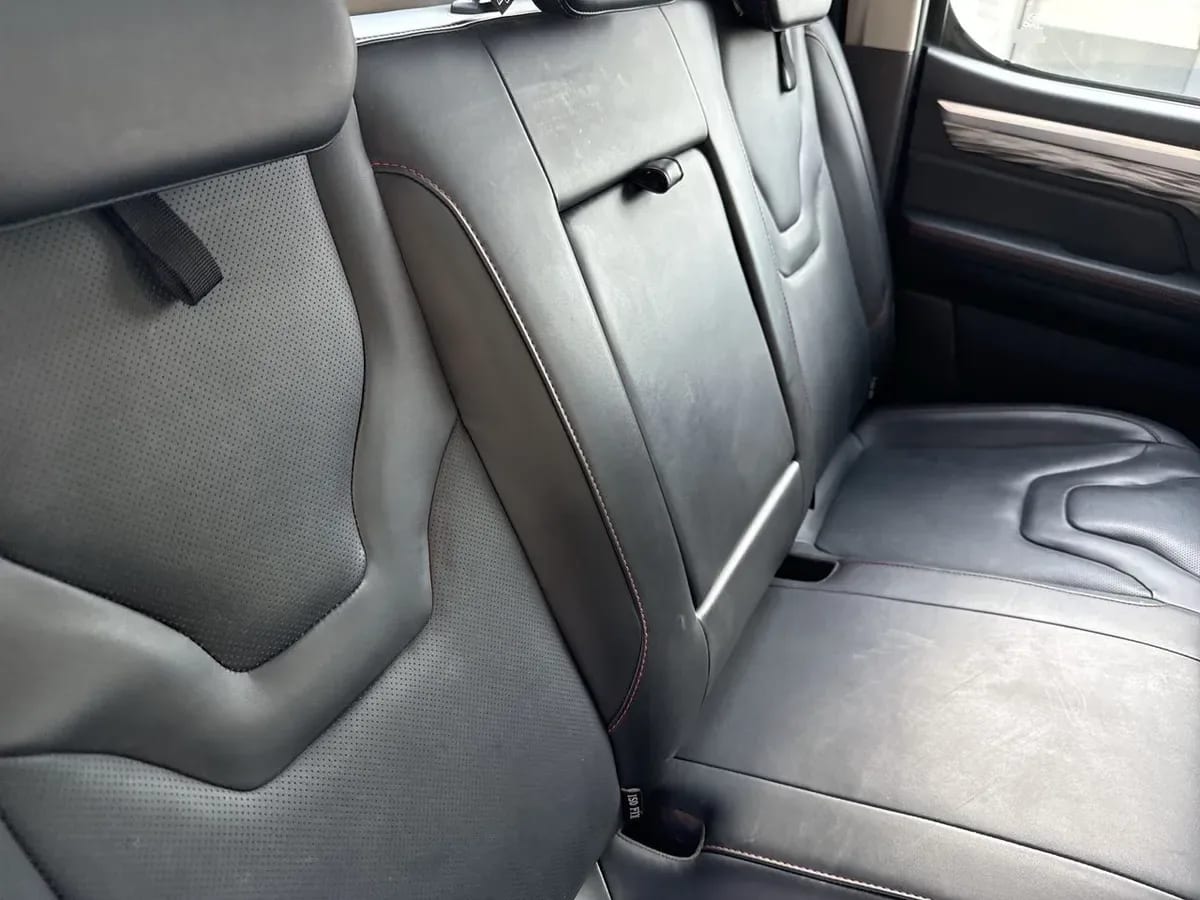 JAC T8 Pro 2.0 Luxury 4x2 Diesel Mt 4p año 2023