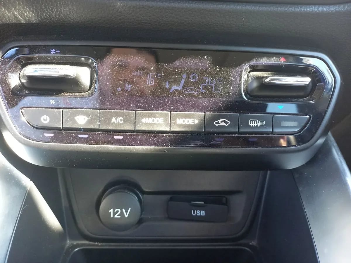 Chevrolet Groove 1.5 Premier P 4x2 Mt 5p año 2024