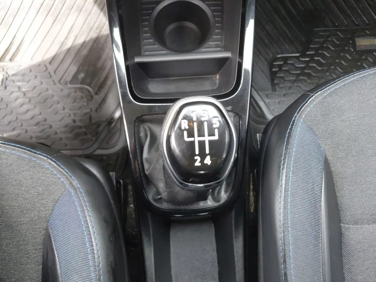 Renault Kwid 1.0 Intens 4x2 Hb Mt 5p año 2022