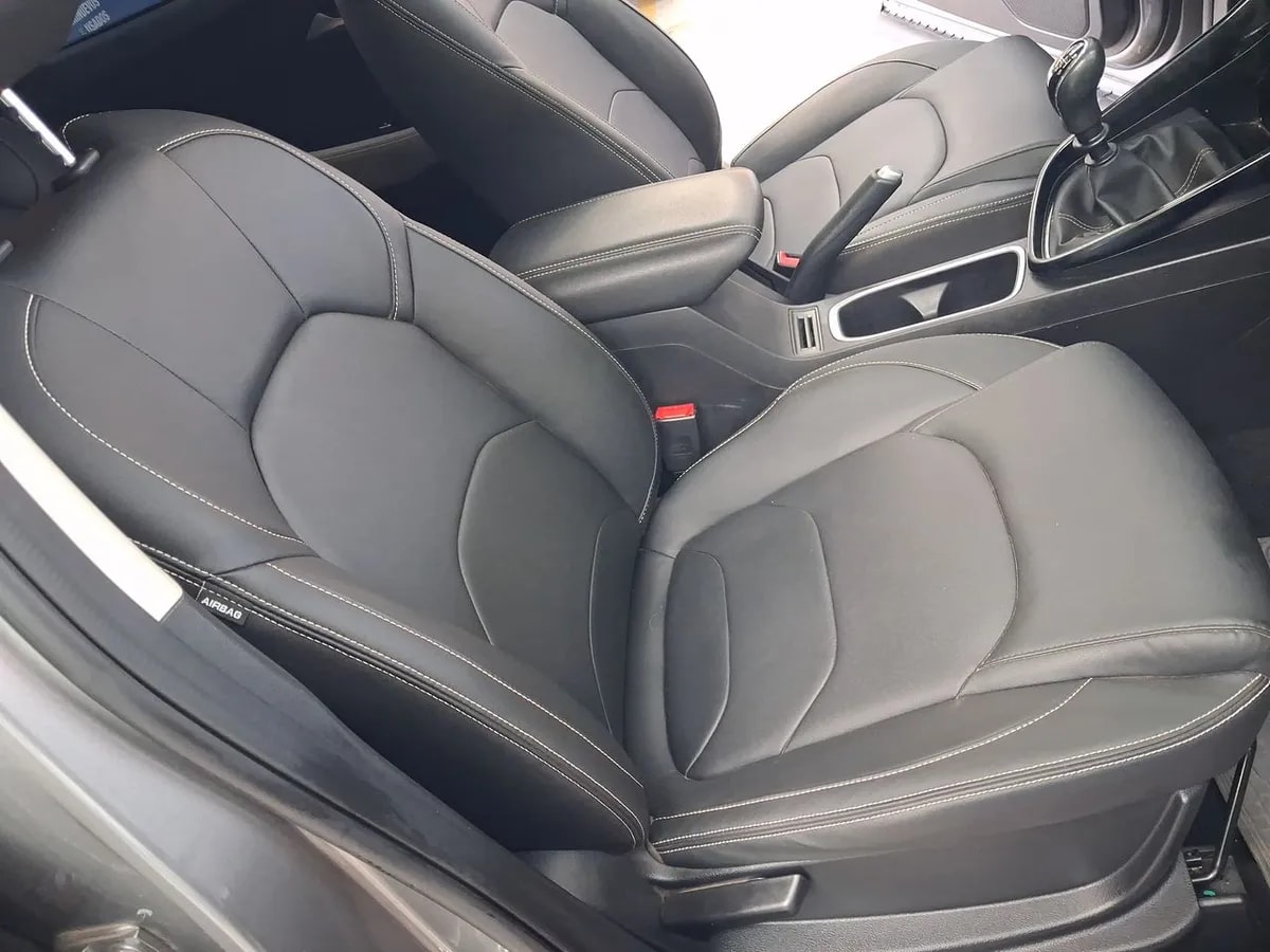 Chevrolet Captiva 1.5t Premier Fwd Mt 5p año 2023