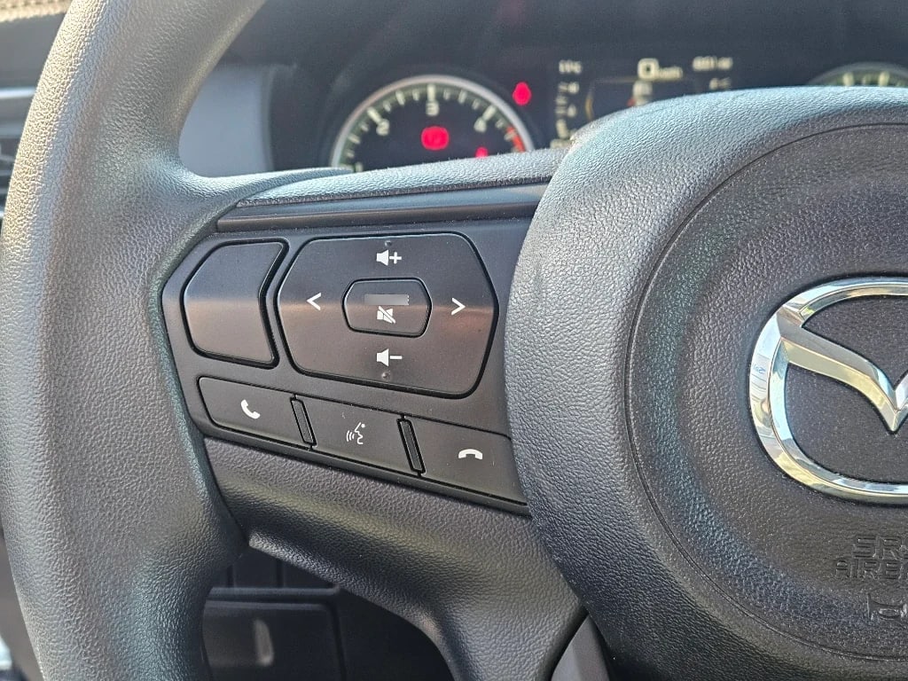 Mazda Bt-50 4x4 6at año 2024