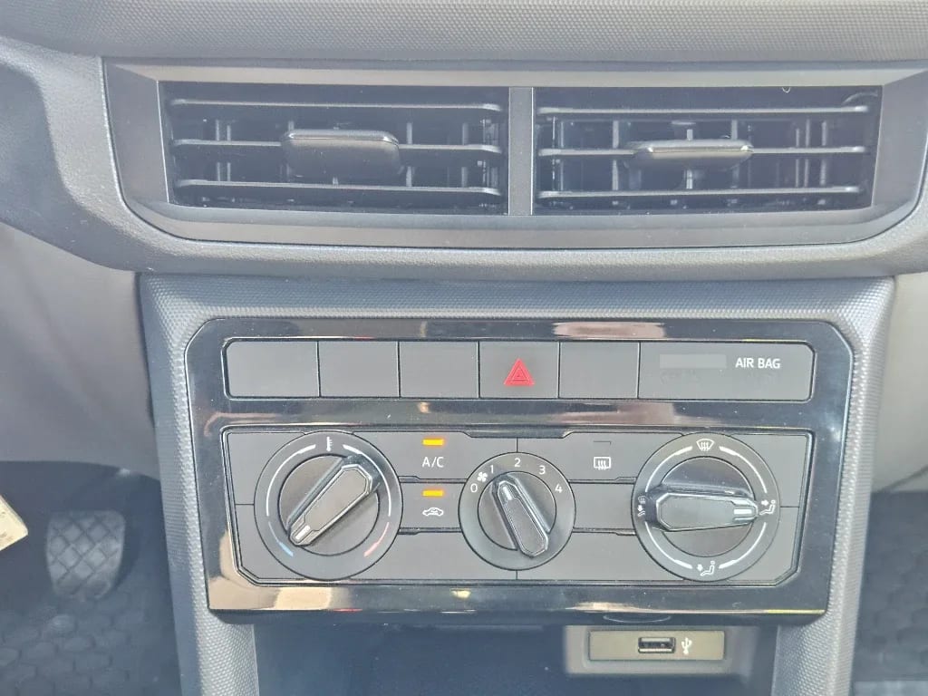 Volkswagen T-Cross 1.0 Mt Trendline año 2022