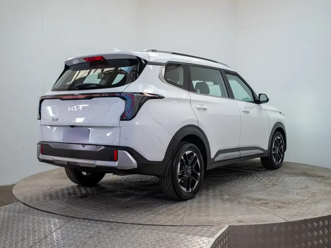 Kia Carens Ex Turbo Gdi 1.5 Aut año 2026