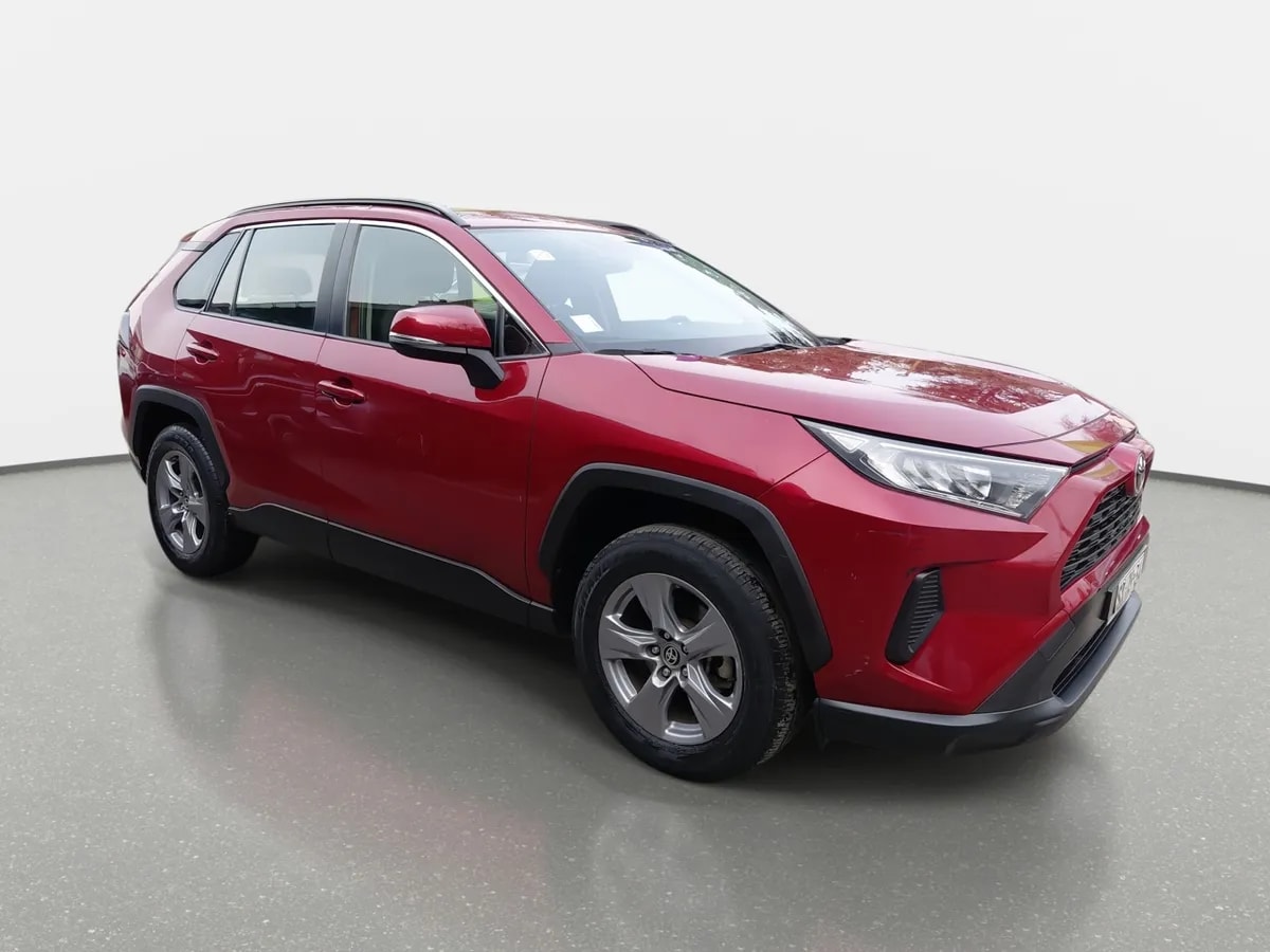 Toyota Rav 4 2.0 Le 4x2 Mt 5p año 2023