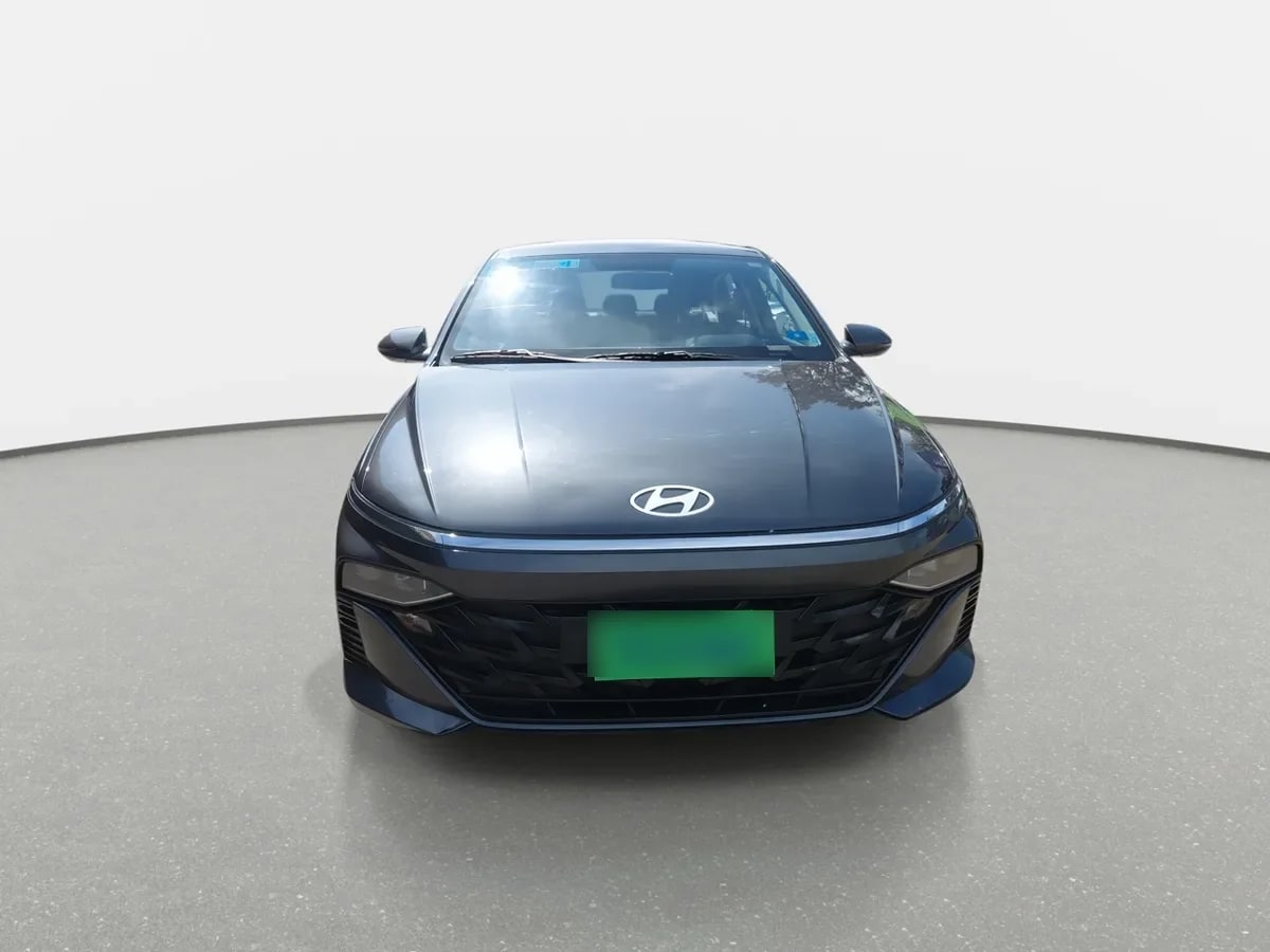 Hyundai Accent 1.4 Hci Plus 4x2 Mt 4p año 2024