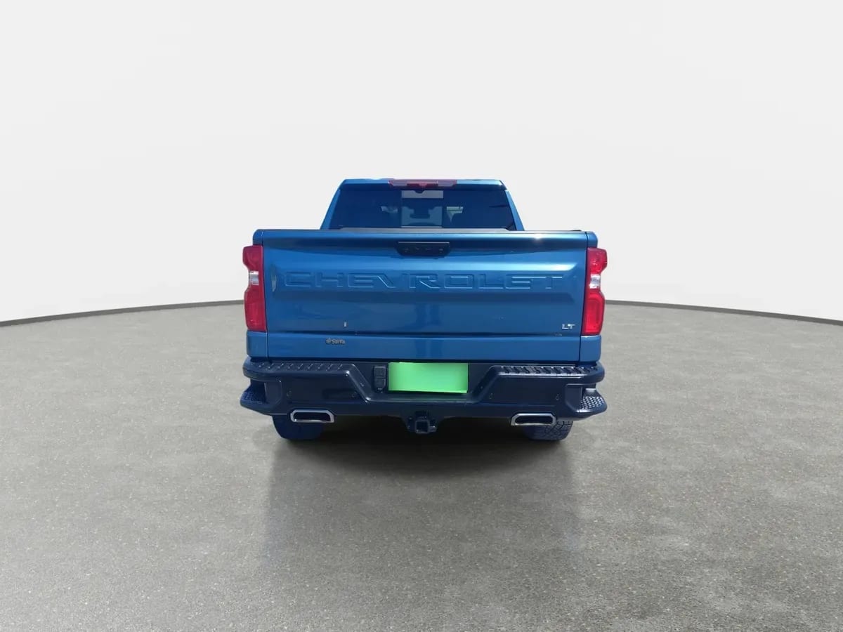 Chevrolet Silverado 5.3 Lt Trail Boss Z71 4x4 At 4p año 2024