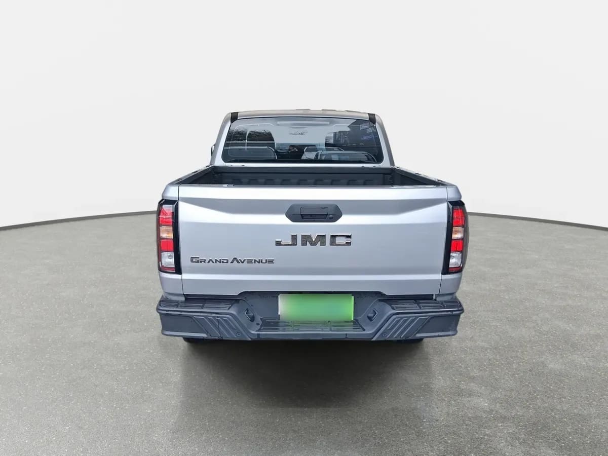JMC Grand Avenue 2.3t Diesel 4x4 Dob. Cab. Mt 4p año 2026